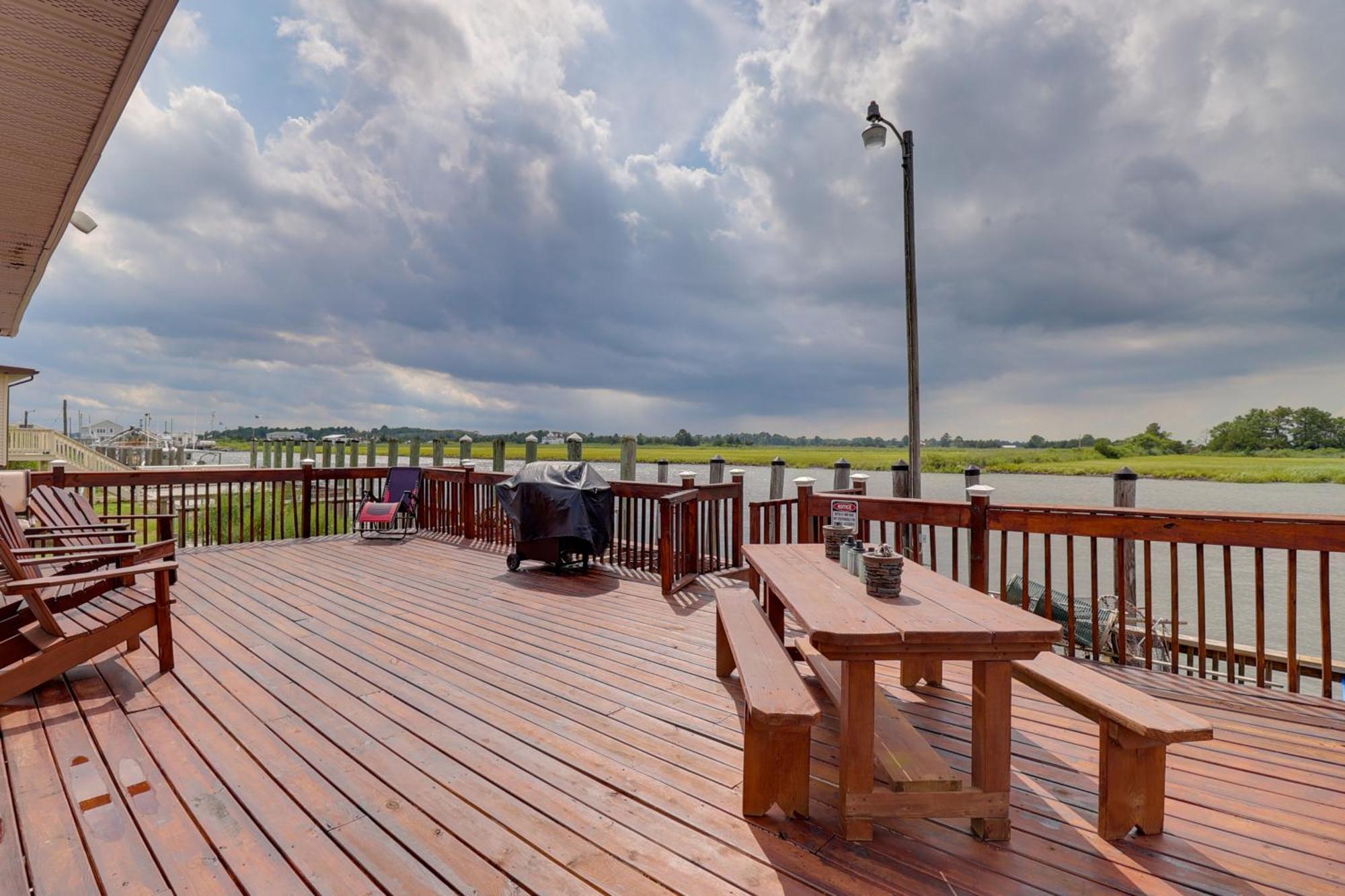 Oceanfront Milford Home With View And Boat Access Buitenkant foto
