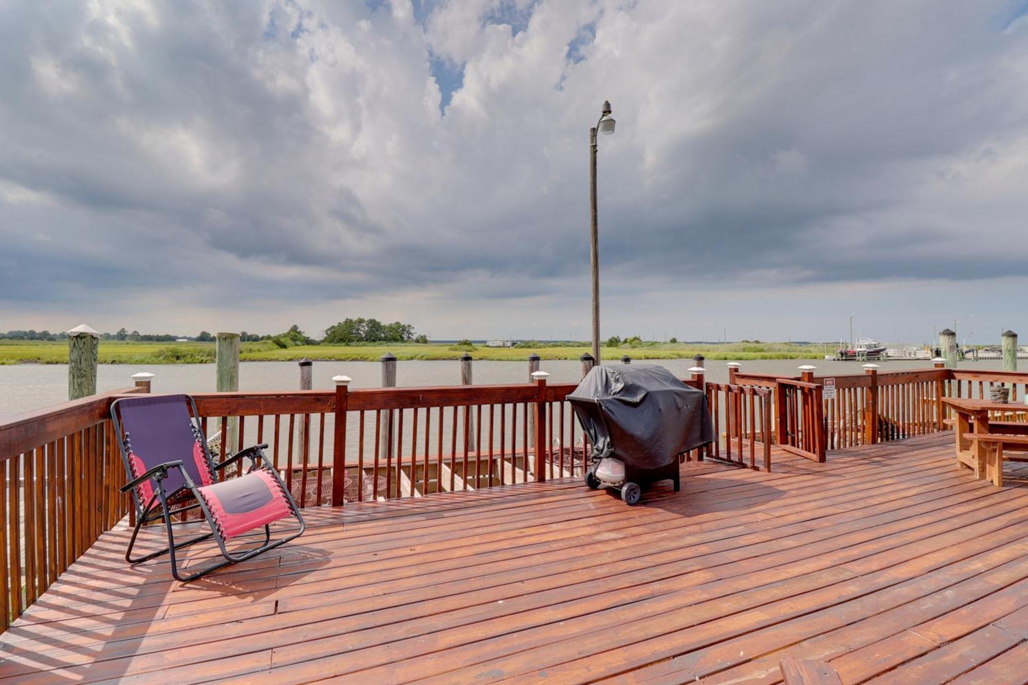 Oceanfront Milford Home With View And Boat Access Buitenkant foto